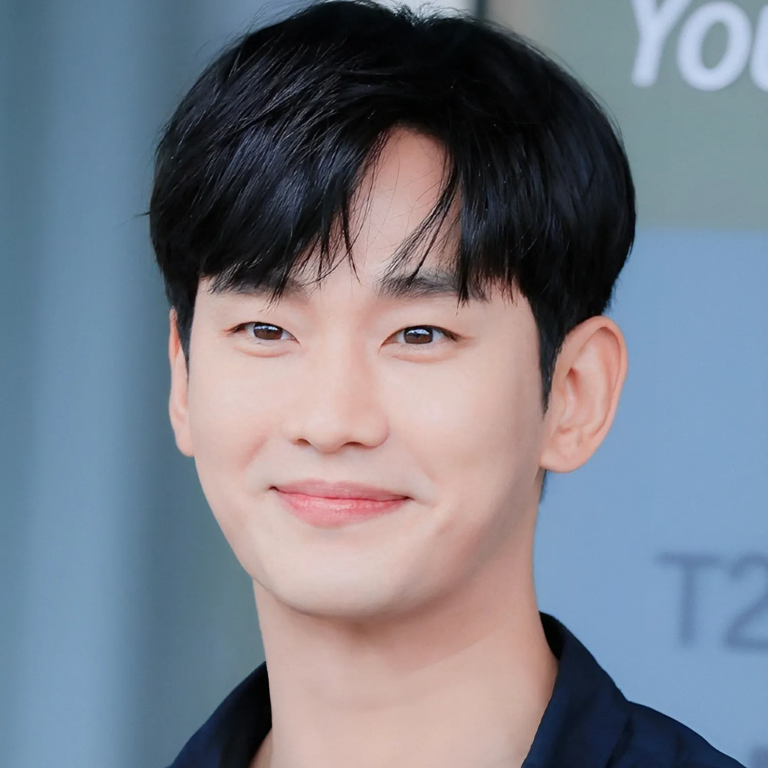 Behind-the-scenes cut of Kim Soohyun