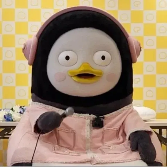 ペンスの最新写真