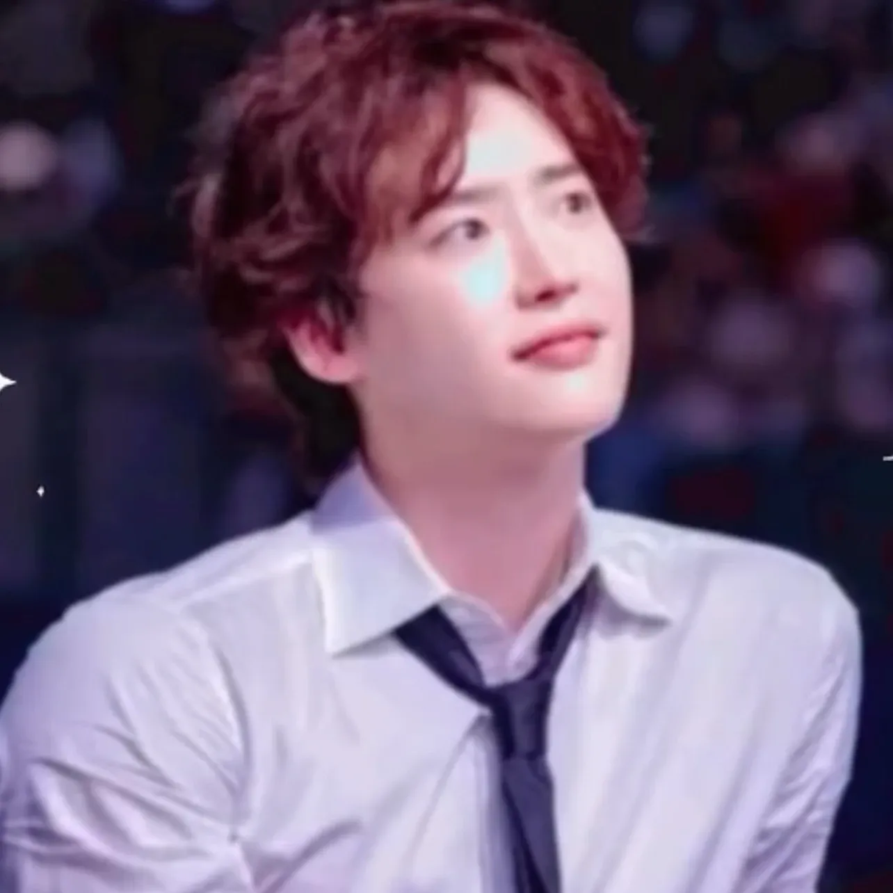 Behind-the-scenes cut of Lee Jongsuk