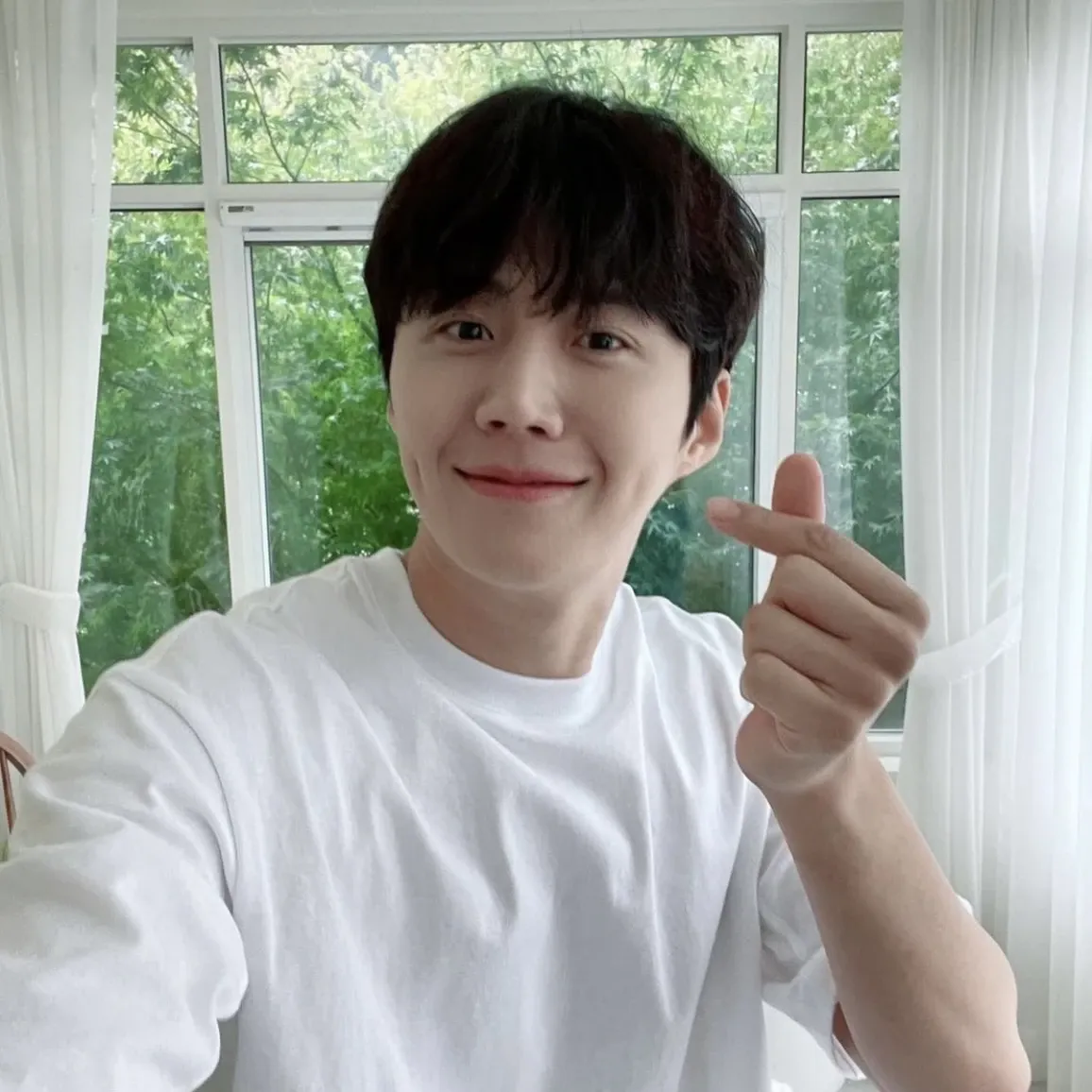 Cuplikan di balik layar dari Kim Seonho