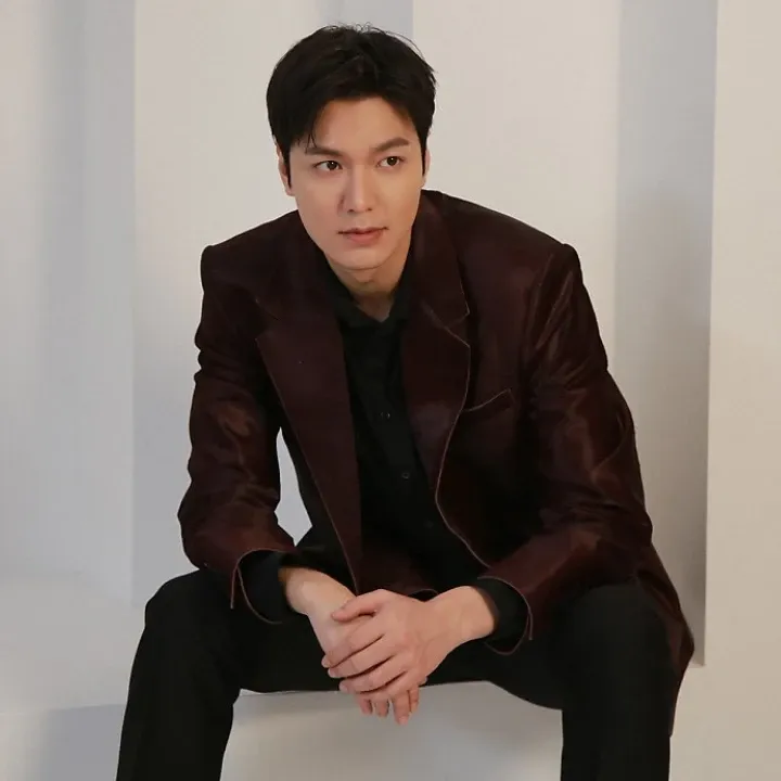 Recent activity shot of Lee Minho