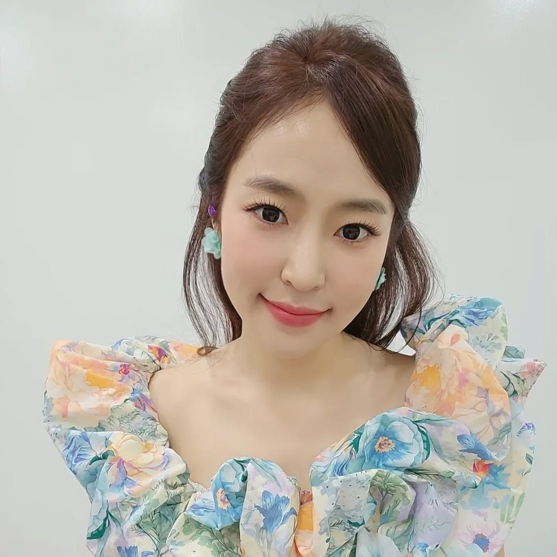 홍자 최근 활동샷