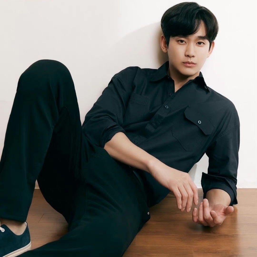 김수현의 비하인드 컷