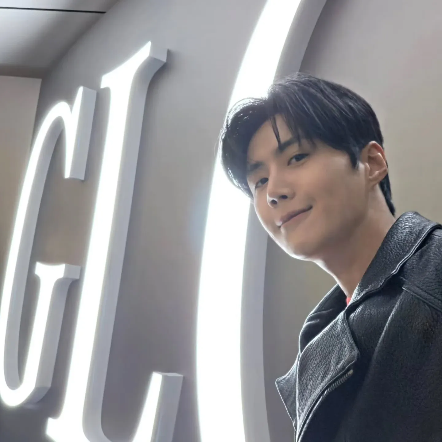 Foto terbaru dari Kim Seonho