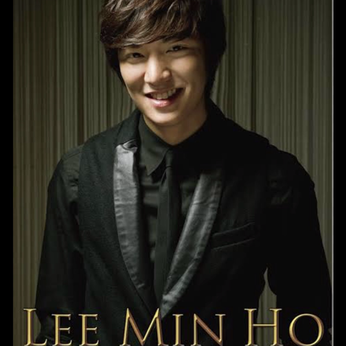 粉絲拍下的李敏鎬瞬間