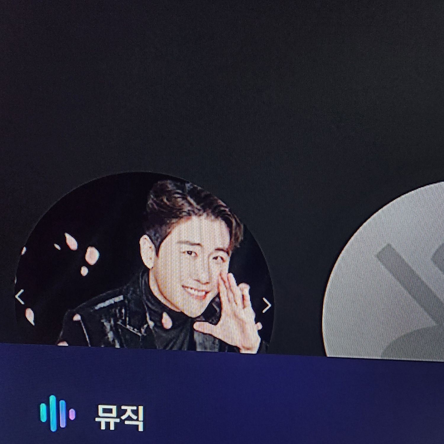 영탁의 비하인드 컷