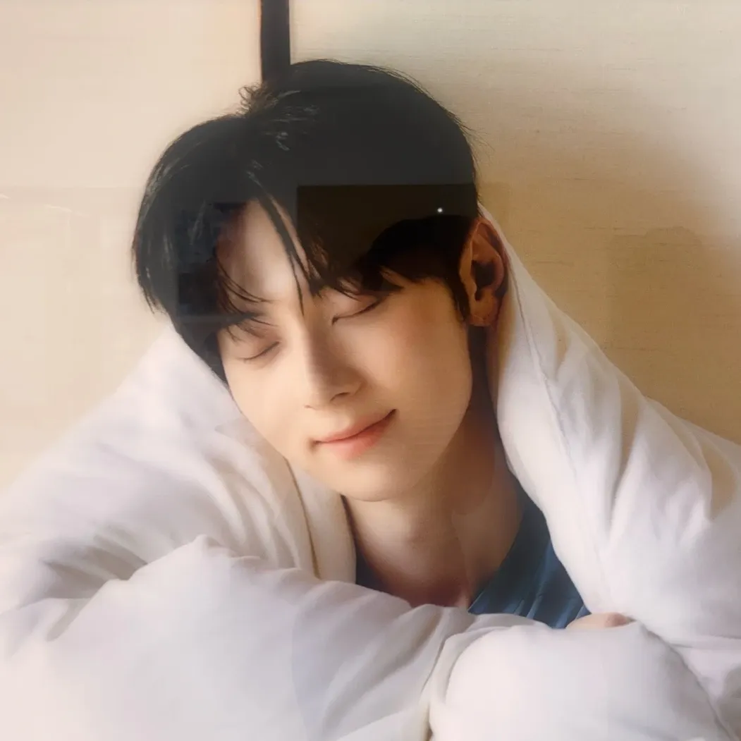 Latest photo of Hwang Minhyun
