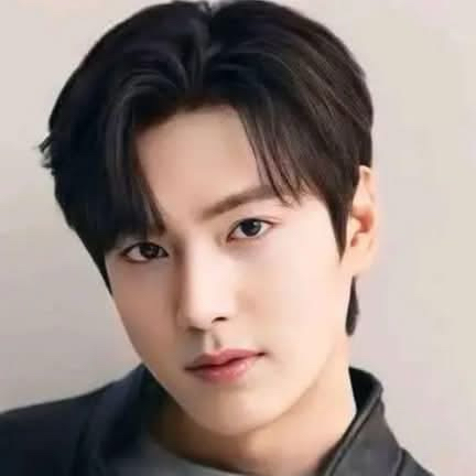 이민호의 최신 사진