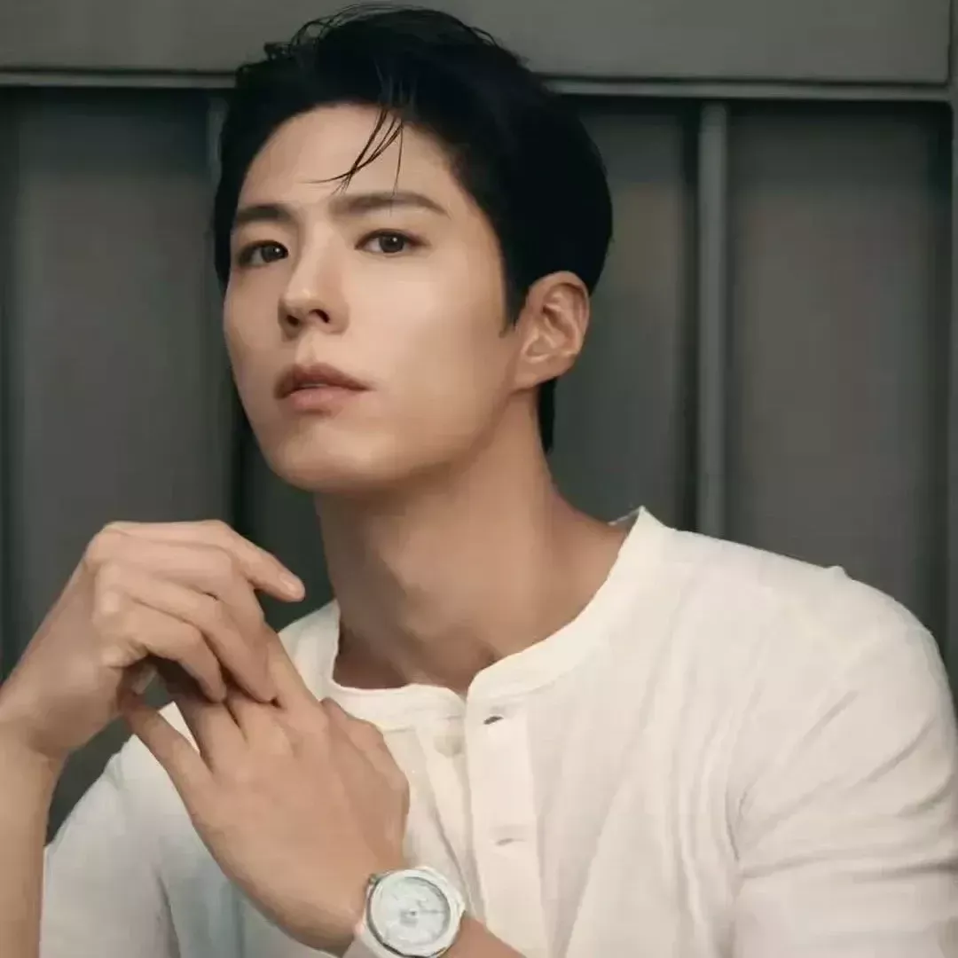 Latest photo of Park Bogum