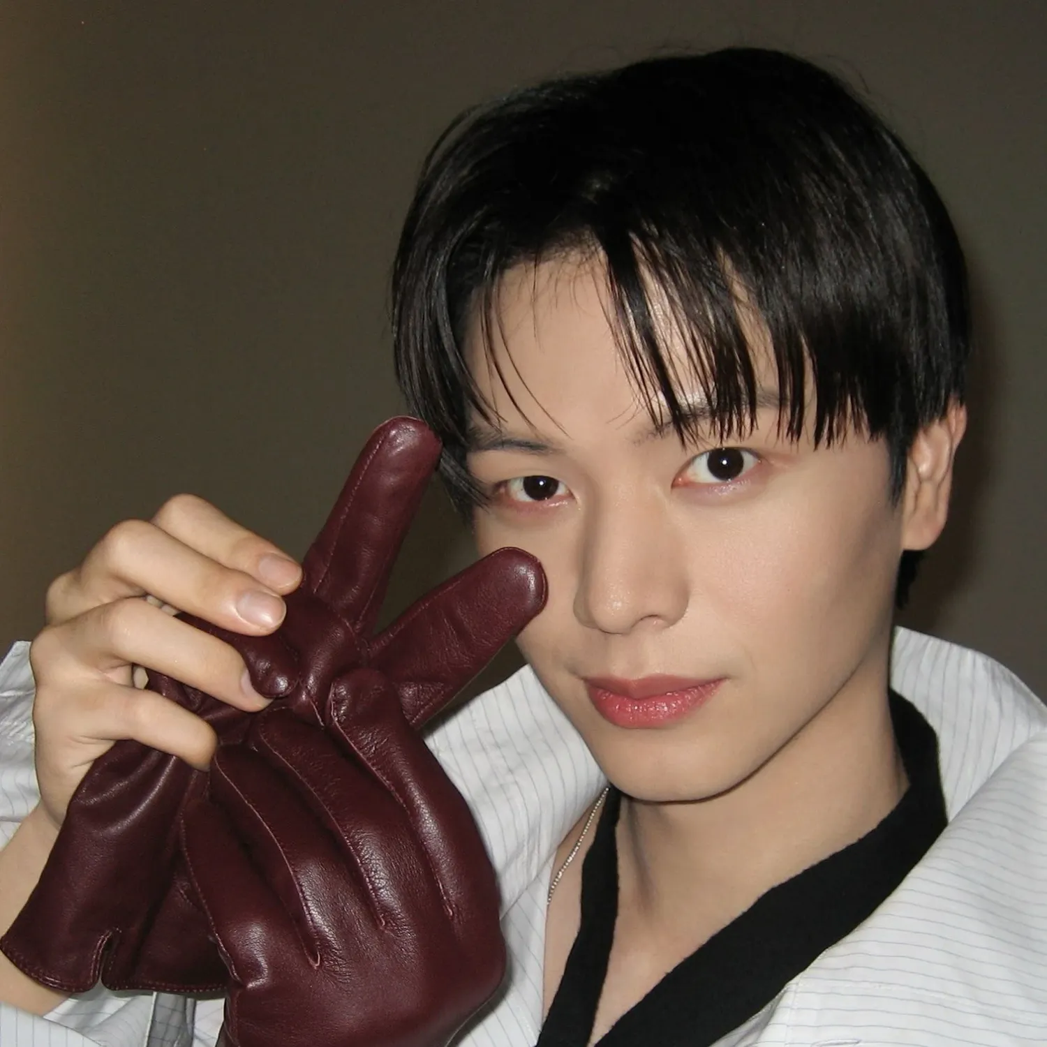 Latest photo of Yook Sungjae