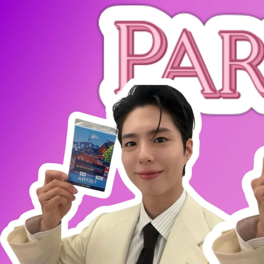 A moment captured by a fan of Park Bogum