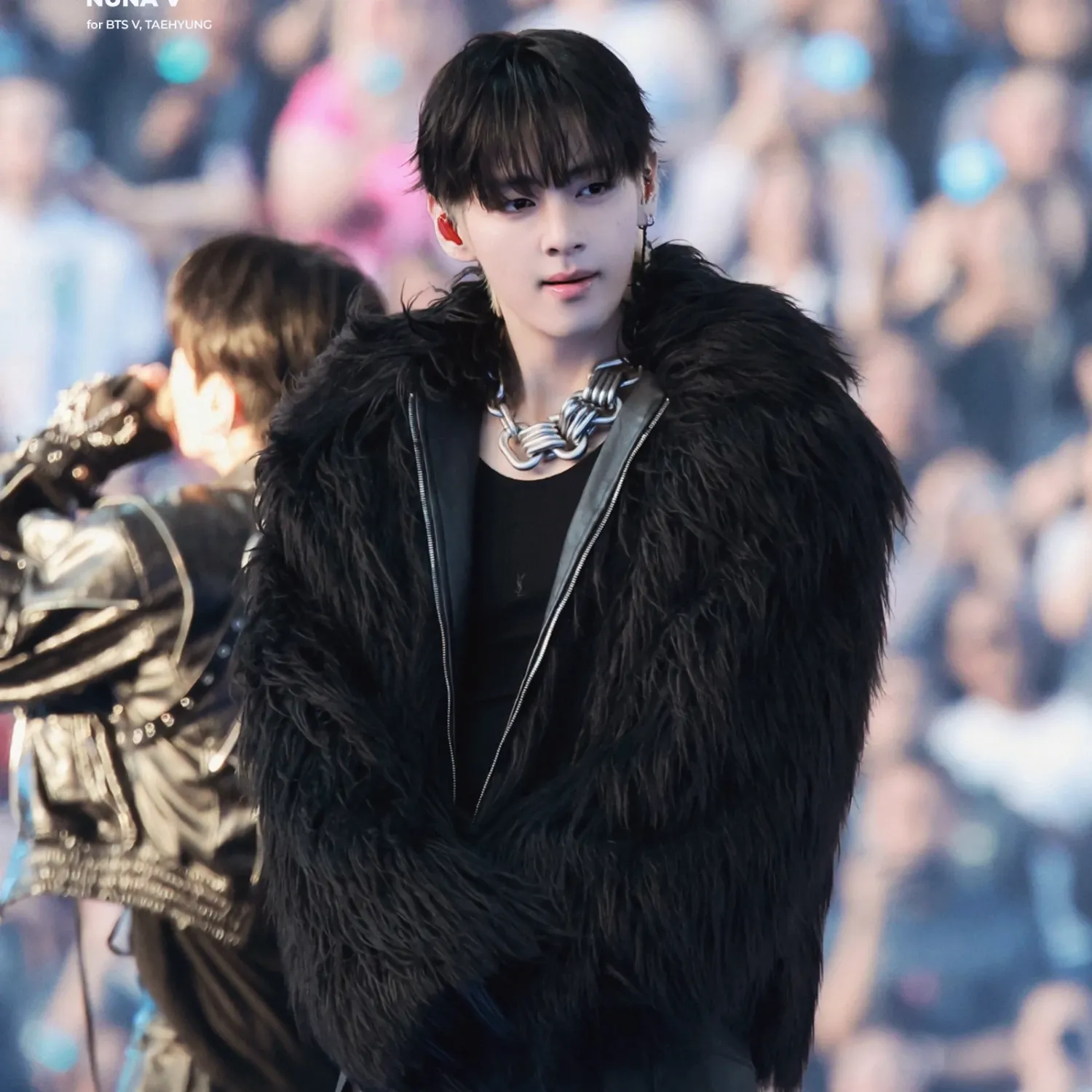 Behind-the-scenes cut of Kim Taehyung (V)