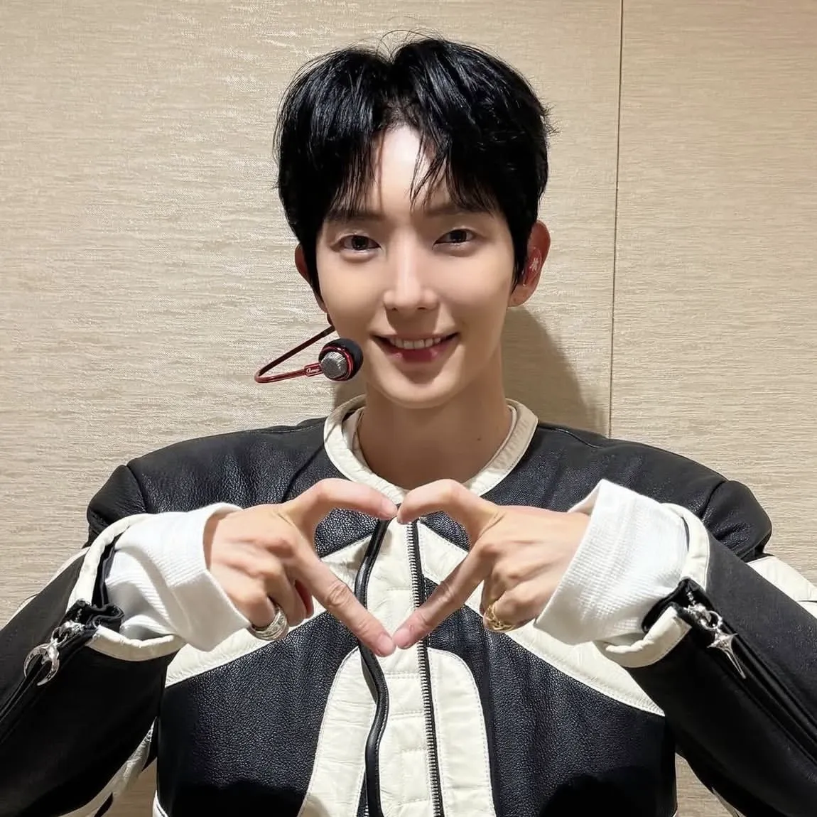 Foto terbaru dari Lee Joongi