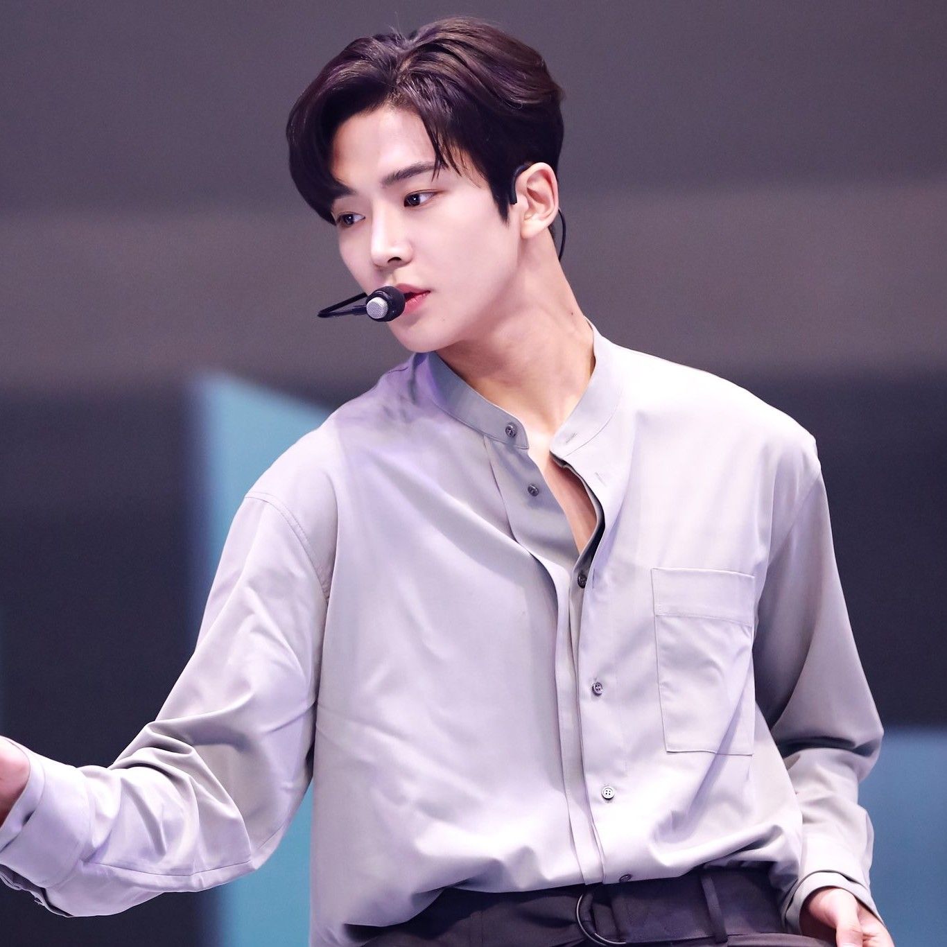 路雲的最新照片