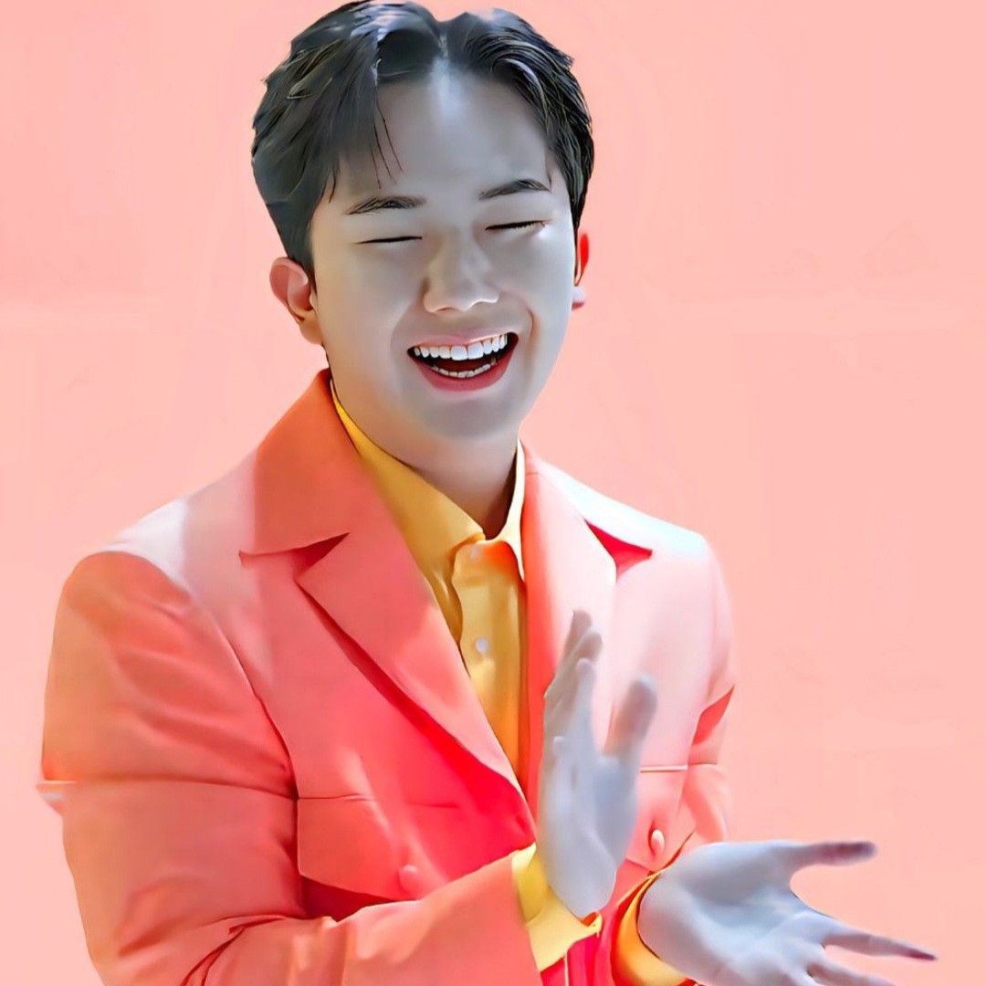 A moment captured by a fan of Nam Seungmin