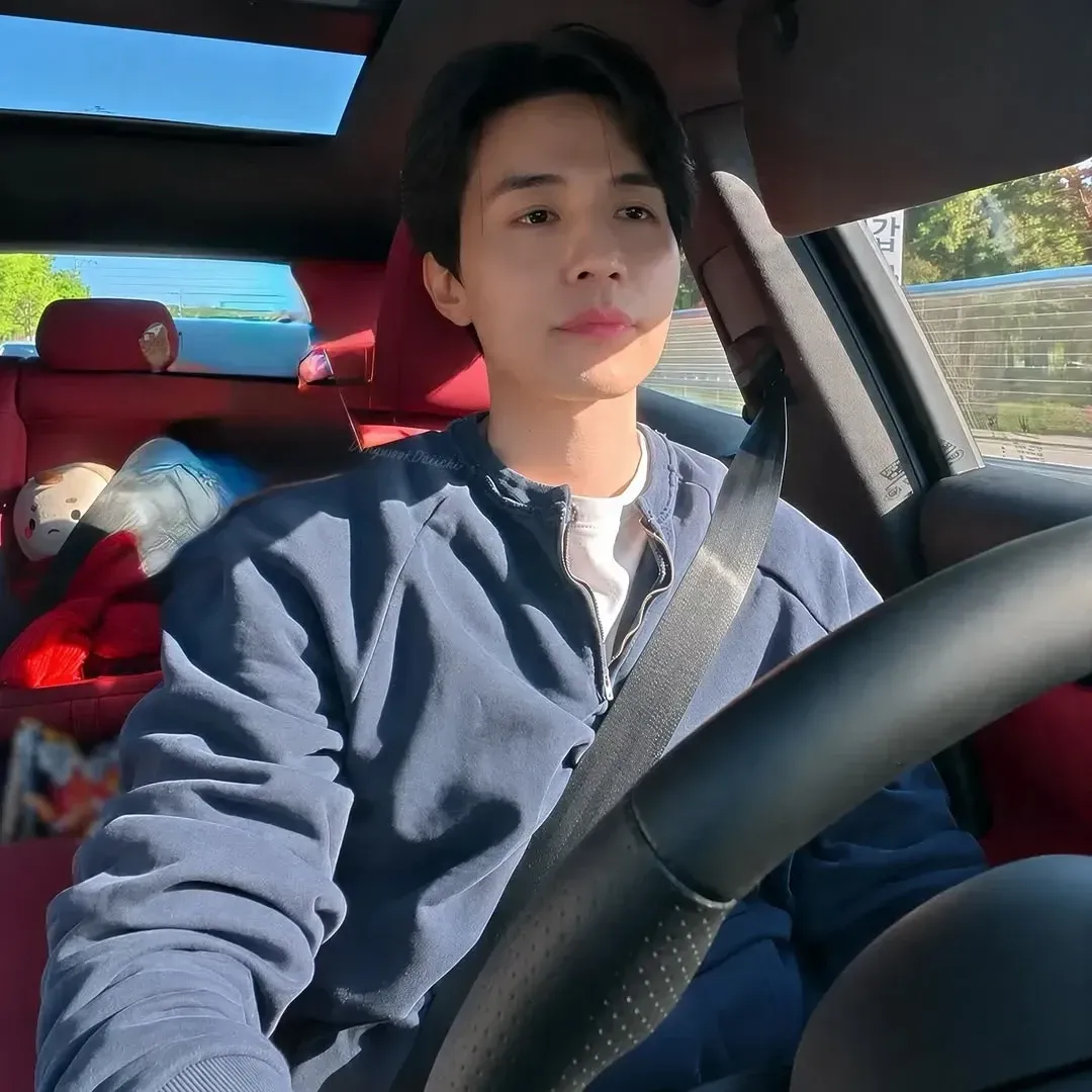 Latest photo of Lee Dongwook