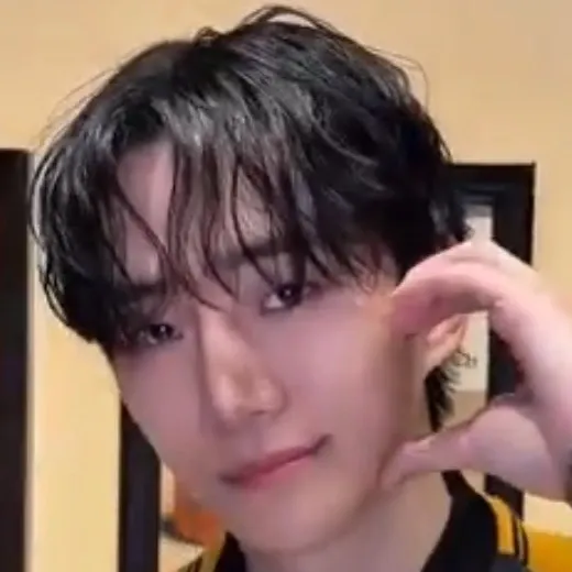 李俊昊的近期活动照