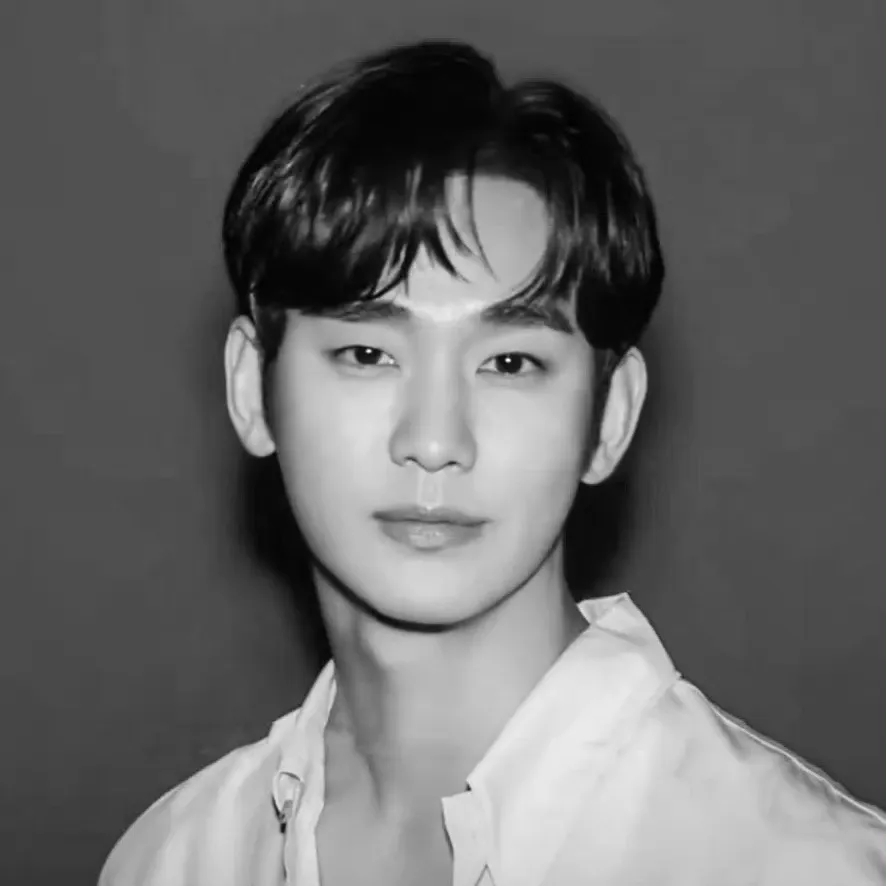 Latest photo of Kim Soohyun