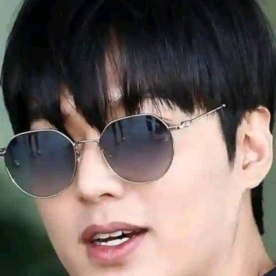 Latest photo of Lee Minho