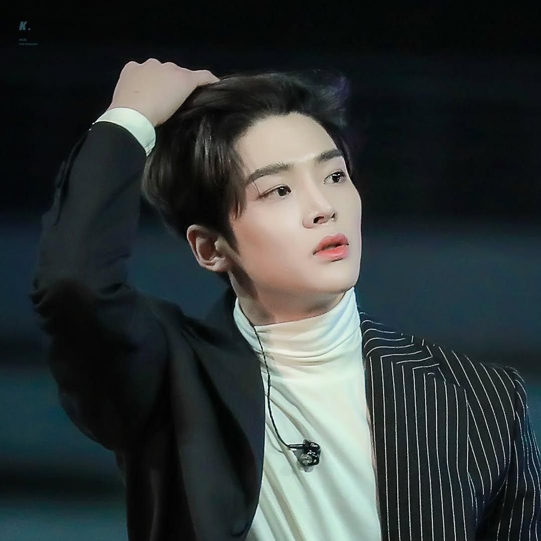 粉丝拍下的路云瞬间