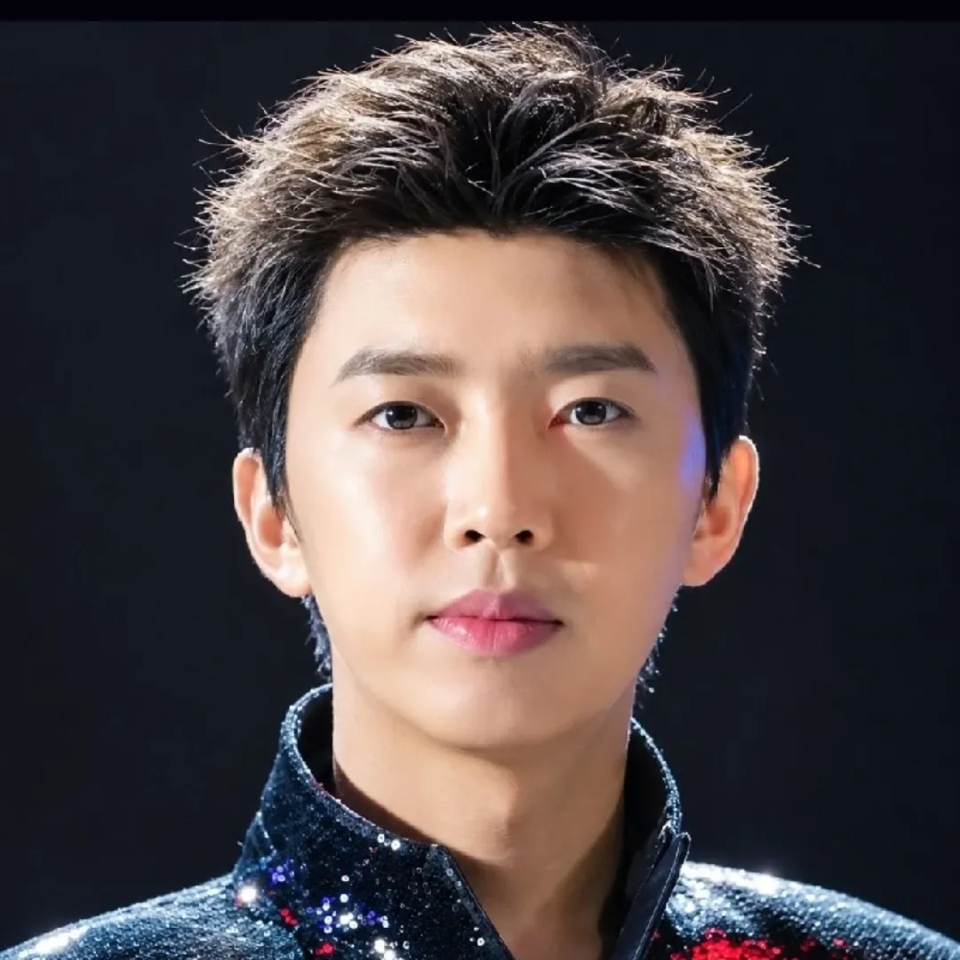 Foto terbaru dari Lim Youngwoong