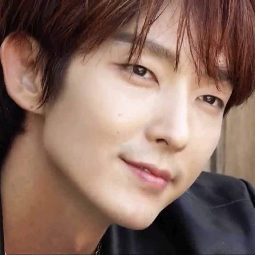 이준기의 최신 사진