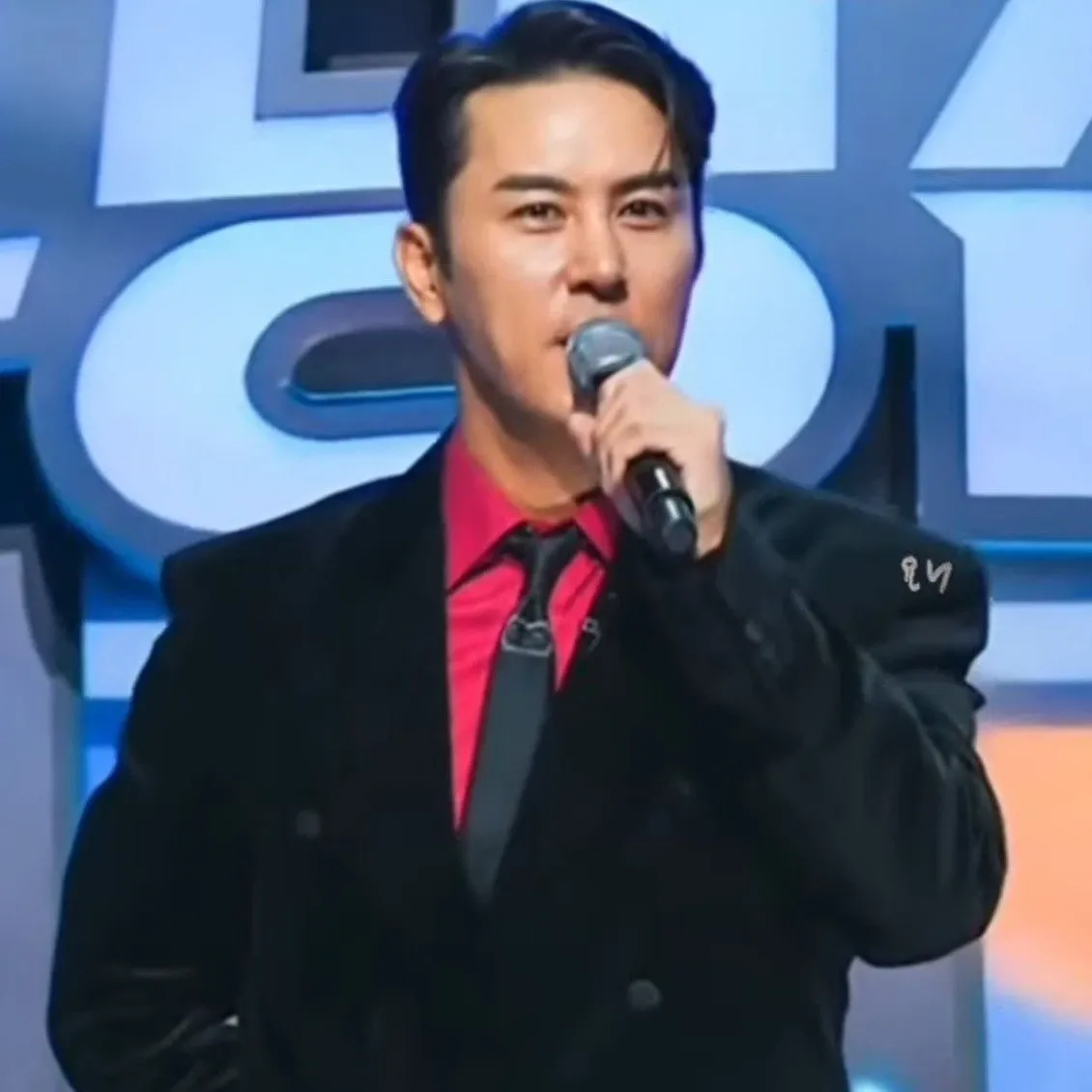 Recent activity shot of Jang Minho