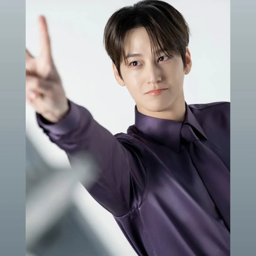 Latest photo of Kim Bum