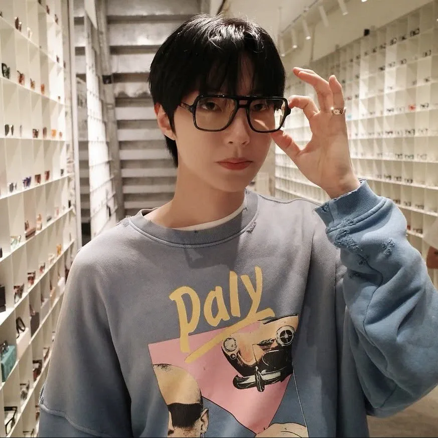 Recent activity shot of Hwang Inyoup