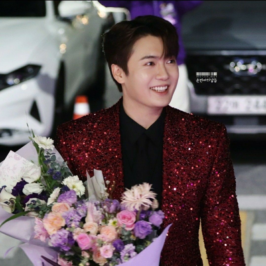 Recent activity shot of Son Binah