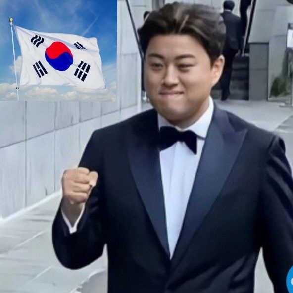 粉絲拍下的金浩中瞬間