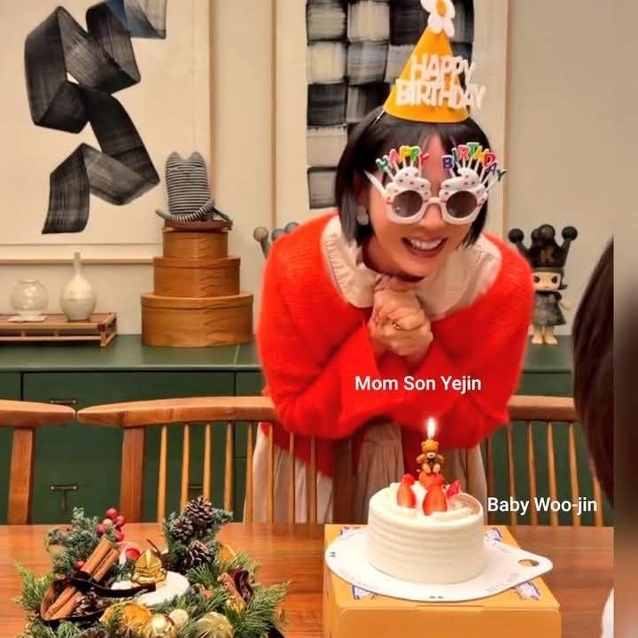 손예진 최근 활동샷