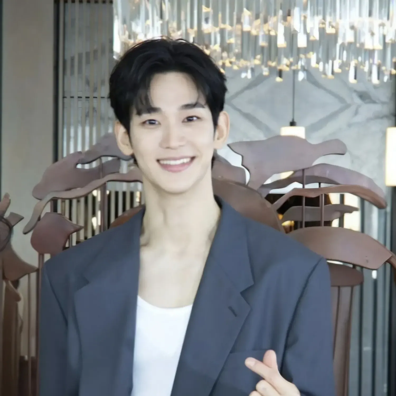 A moment captured by a fan of Kim Soohyun