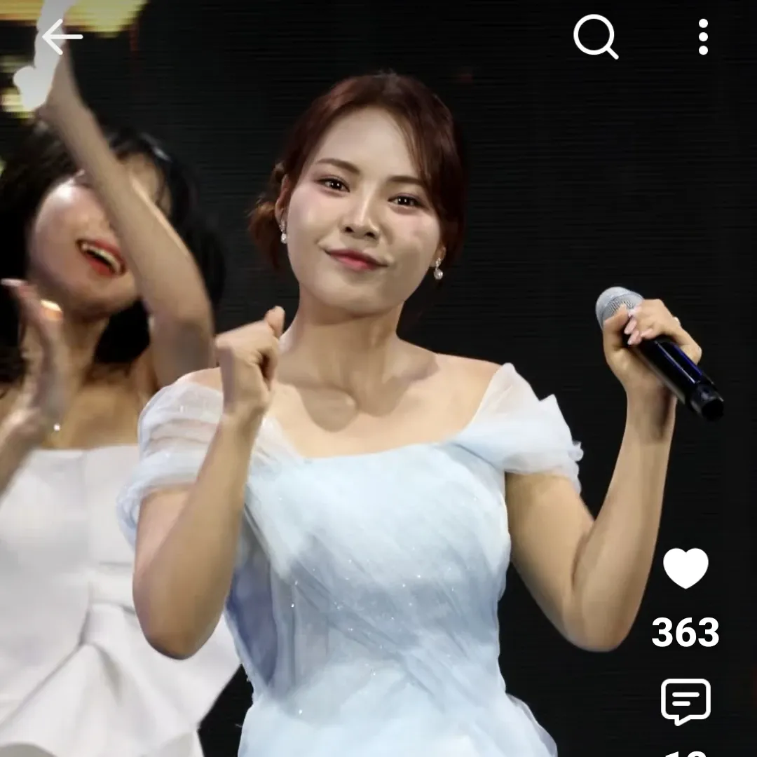 Behind-the-scenes cut of Miss Kim