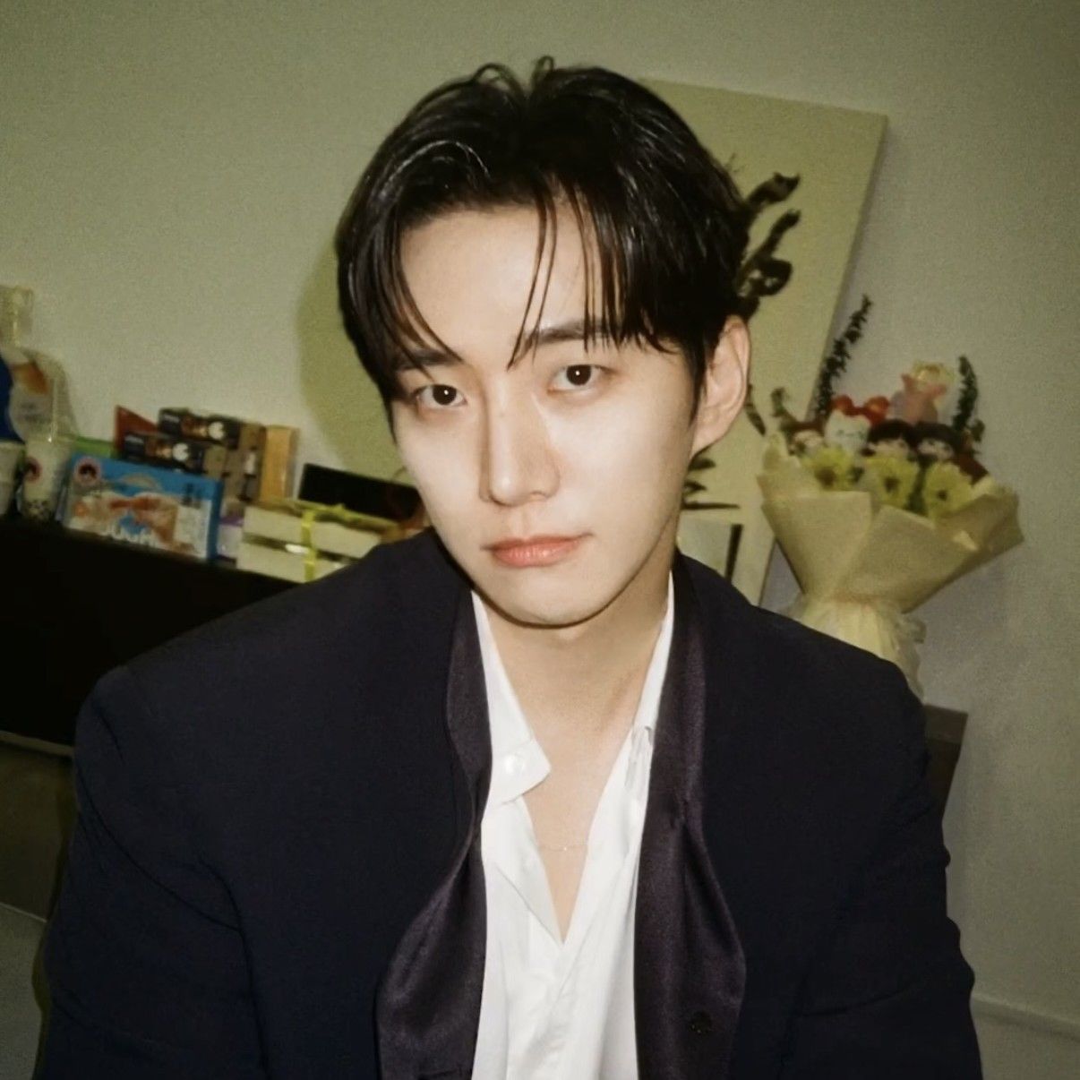 Cuplikan di balik layar dari Lee Junho