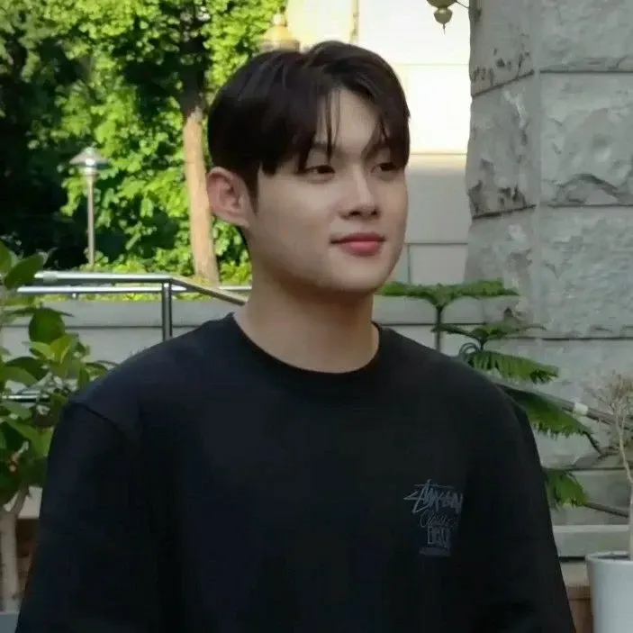 Recent activity shot of Choi Jaemyeong