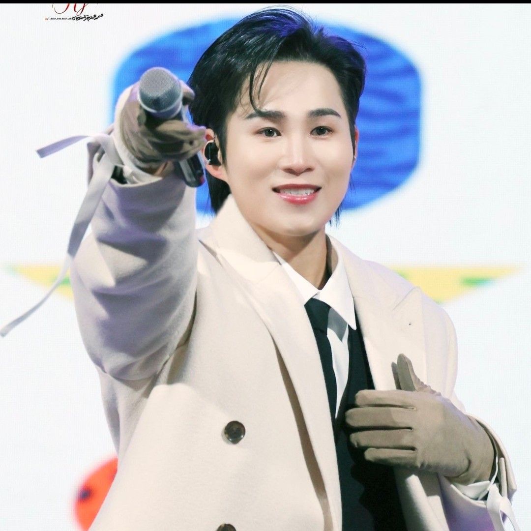 Momen yang diabadikan oleh penggemar Kim Heejae