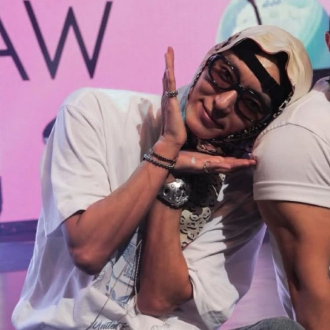 Recent activity shot of Lee Joongi