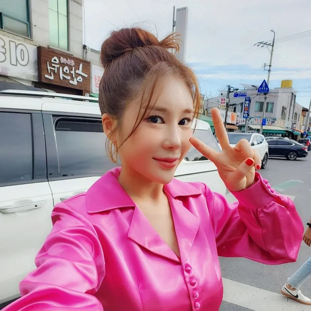 Foto terbaru dari Kim Soyou