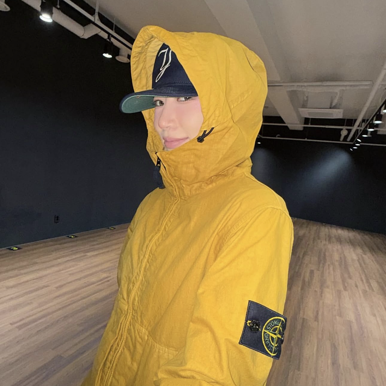 바다의 비하인드 컷