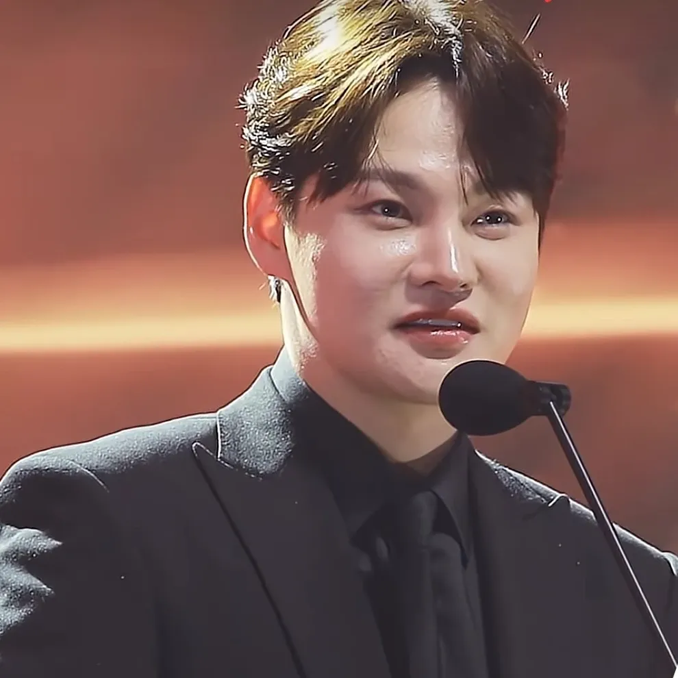 박서진 최근 활동샷