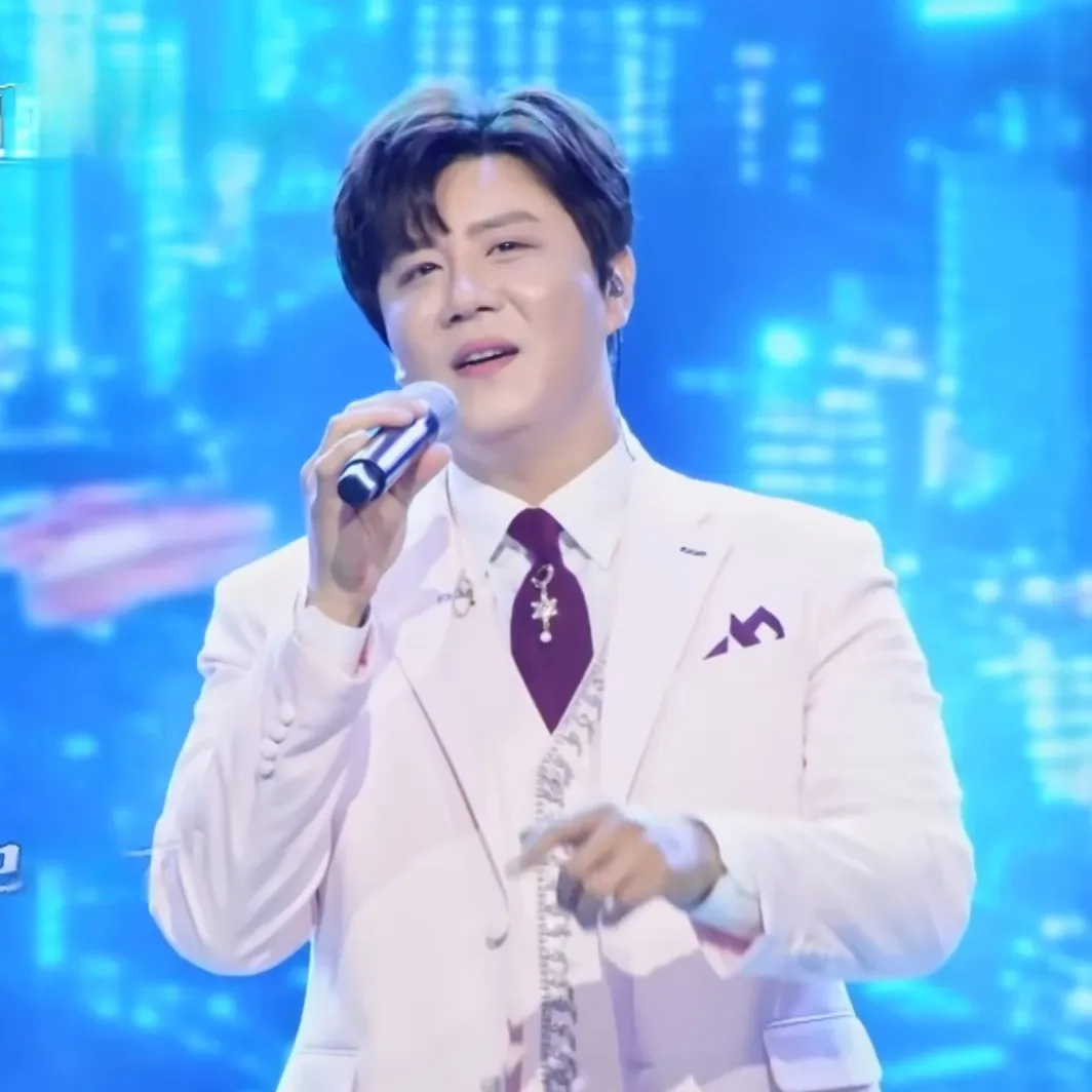 Behind-the-scenes cut of Jin Haesung