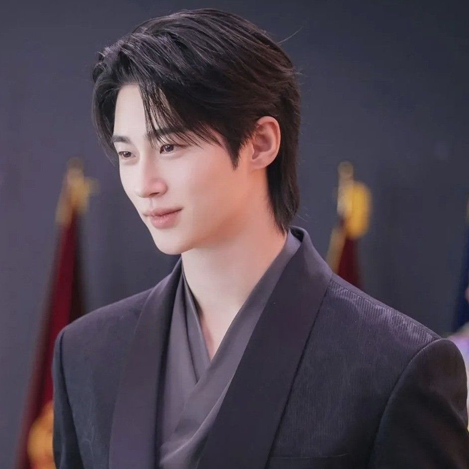 Behind-the-scenes cut of Byeon Wooseok