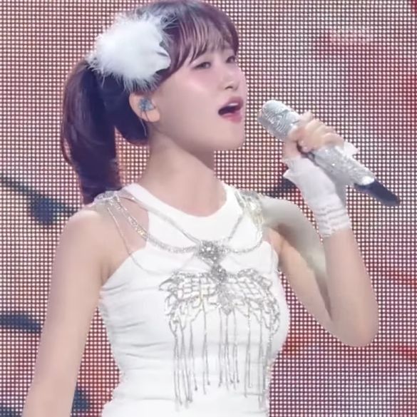 Momen yang diabadikan oleh penggemar Kim Dahyun