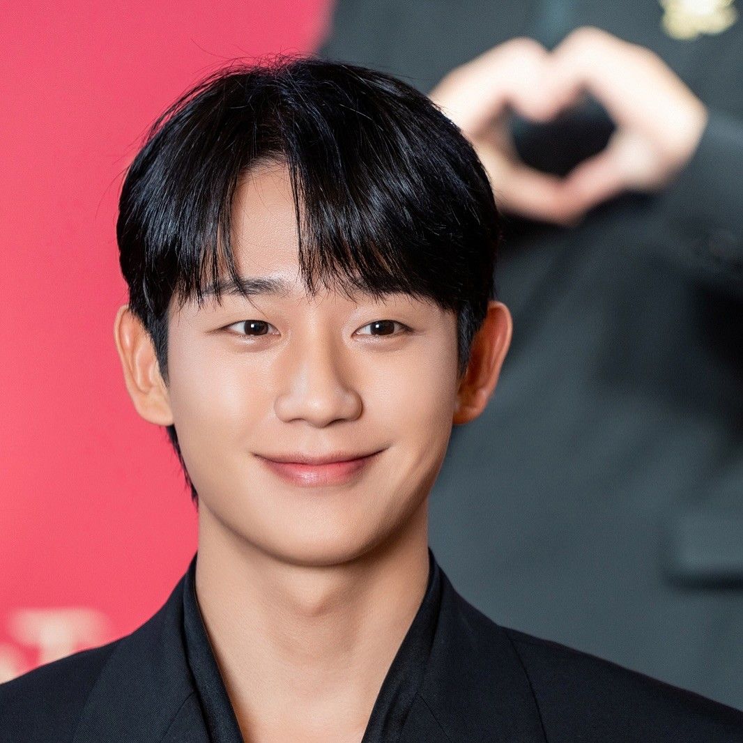 丁海寅的最新照片