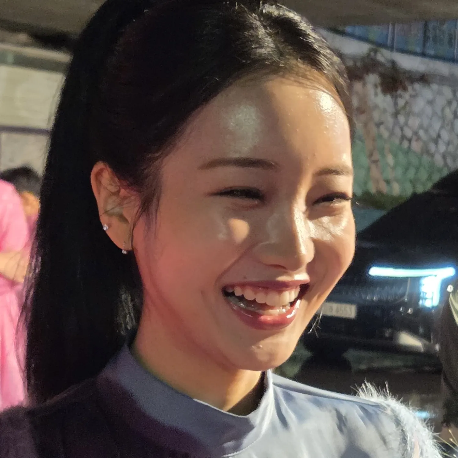 Behind-the-scenes cut of Kim Soyeon (2004)