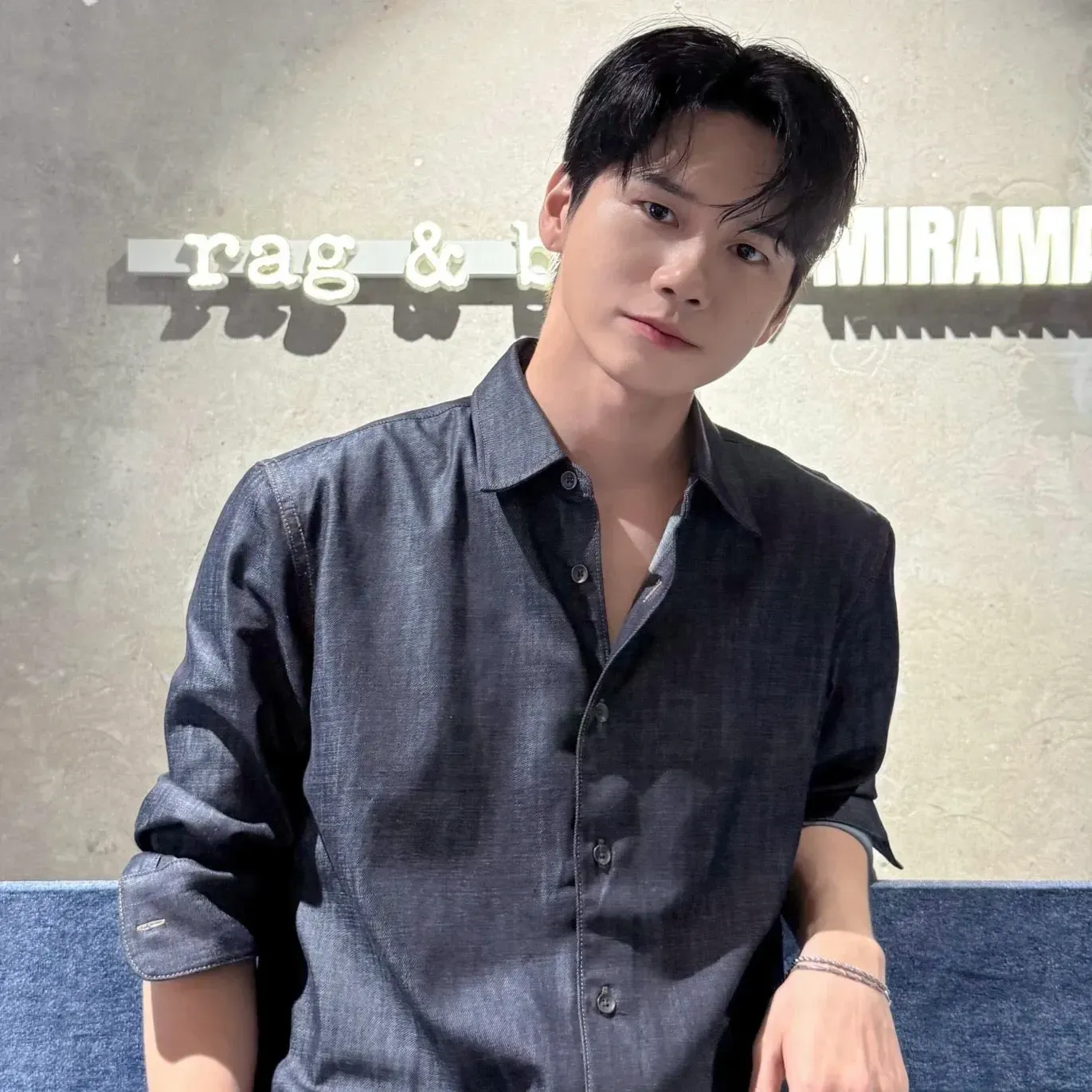 Momen yang diabadikan oleh penggemar Ong Seongwu
