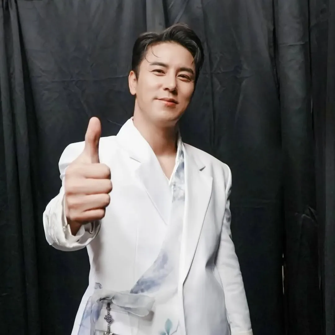 Foto kegiatan terbaru dari Jang Minho