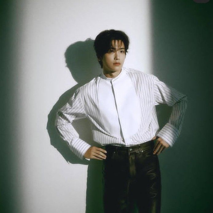 粉丝拍下的朴炯植瞬间