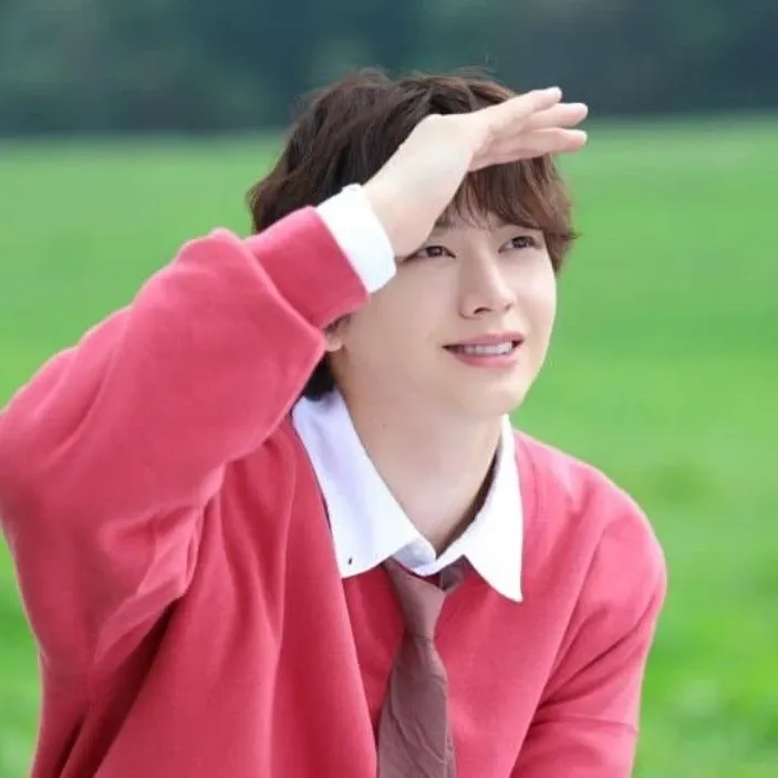 A moment captured by a fan of Yook Sungjae